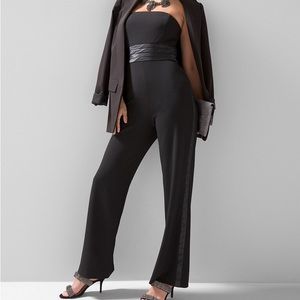 Strapless Tuxedo. Black, size 8, Brand new, never worn